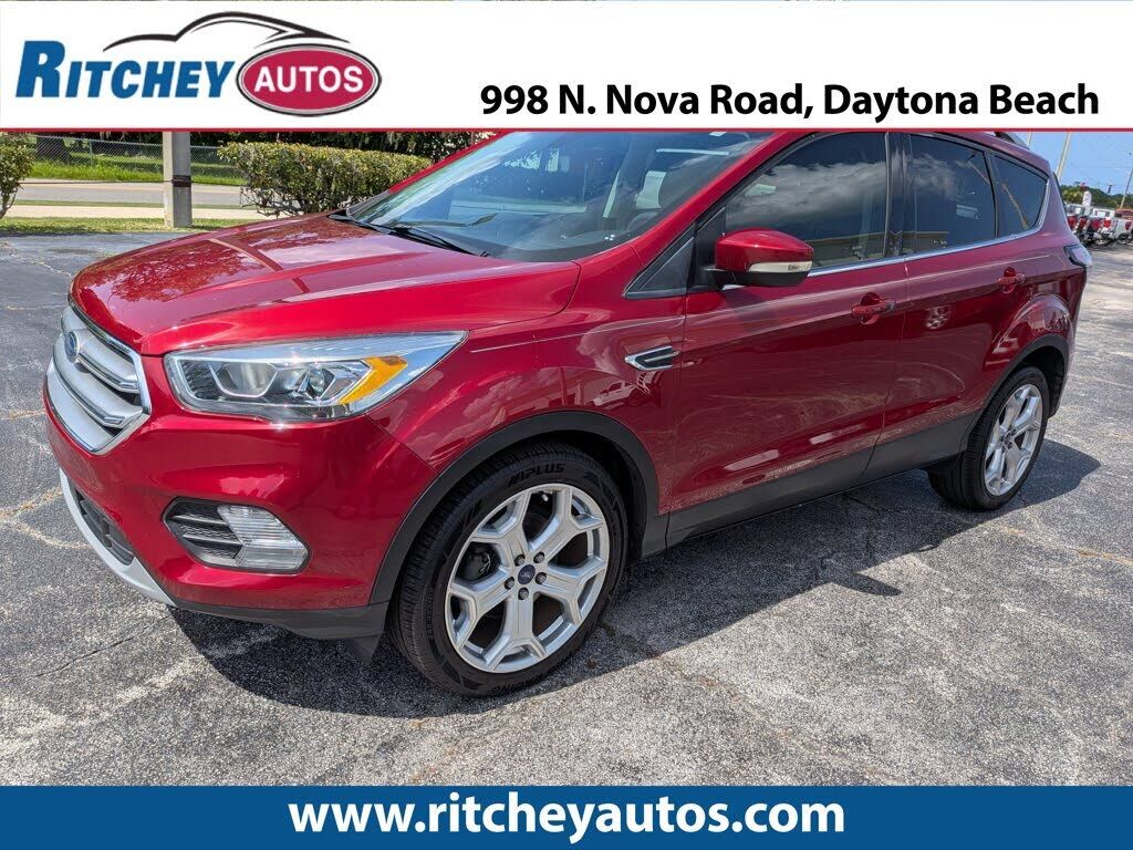 2017 FORD Escape