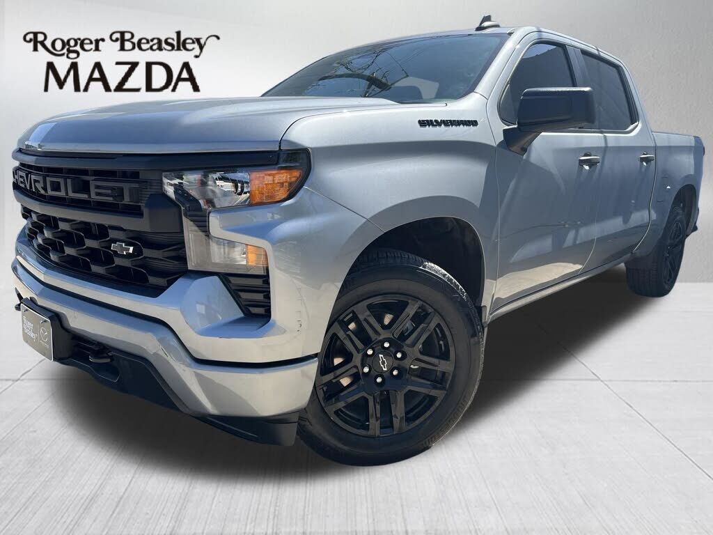 2024 CHEVROLET Silverado