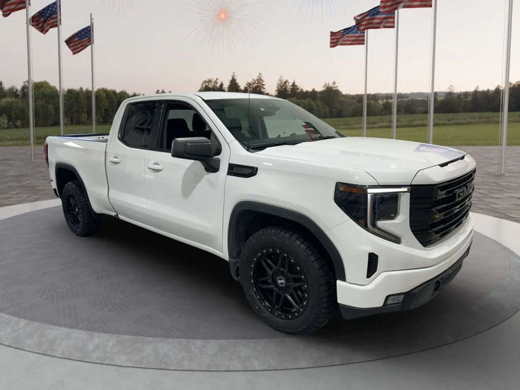 2023 GMC Sierra