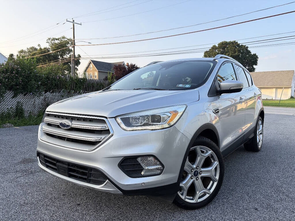 2019 FORD Escape