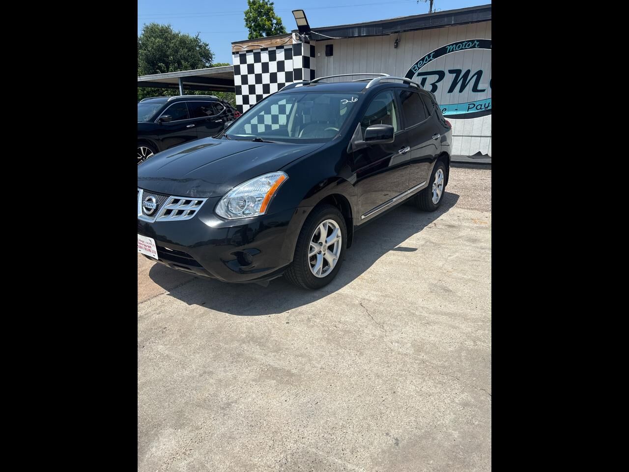 2011 NISSAN Rogue