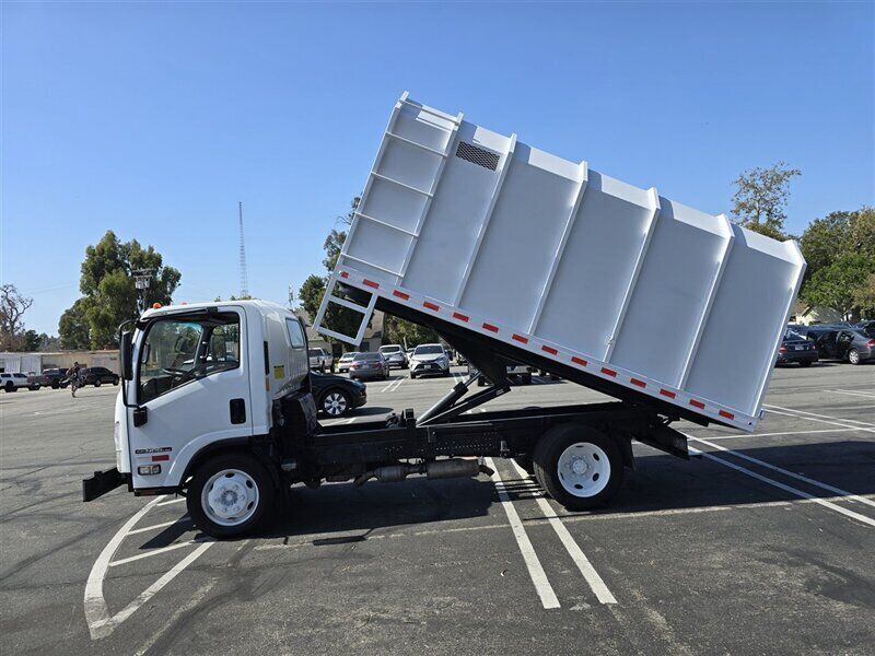 Isuzu NPR/NPR-HD