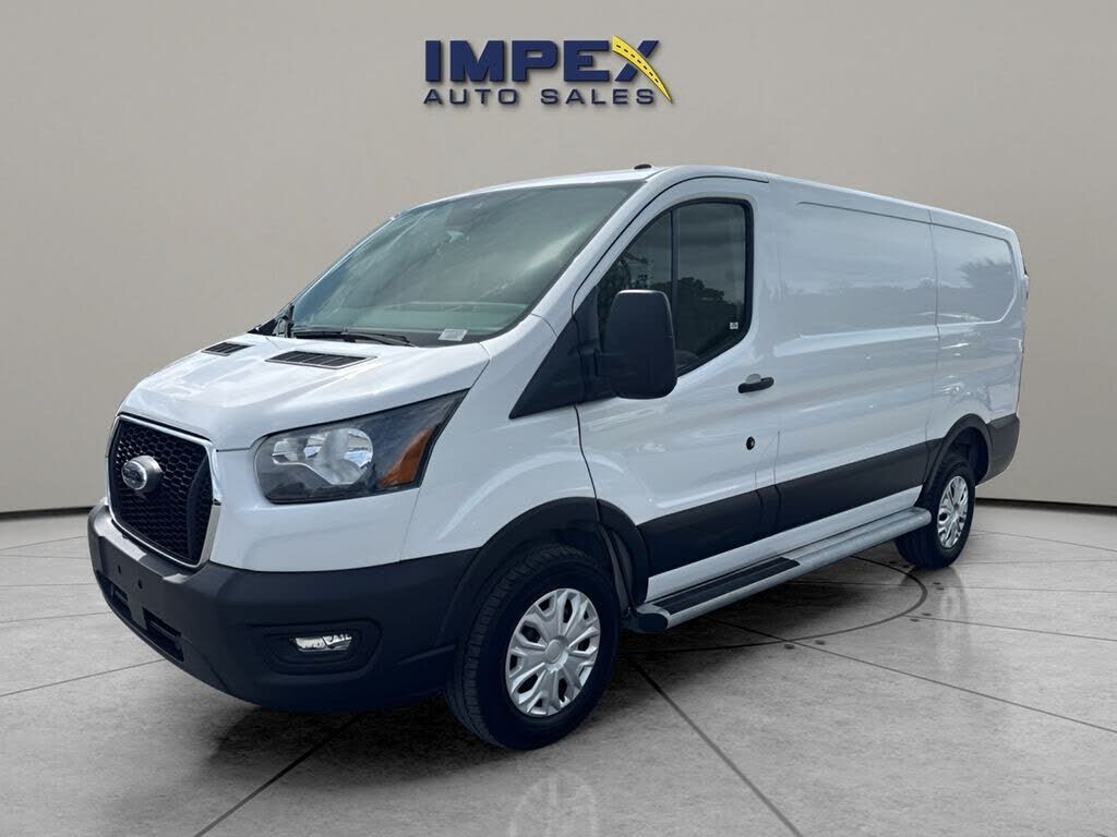 2025 FORD Transit
