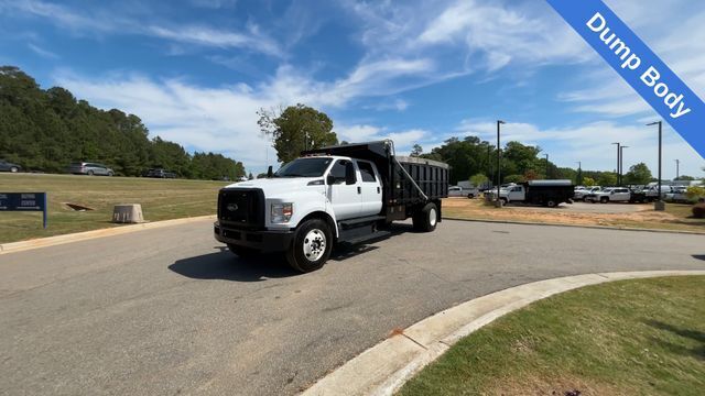 2022 FORD F-650