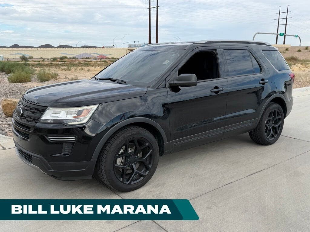 2018 FORD Explorer