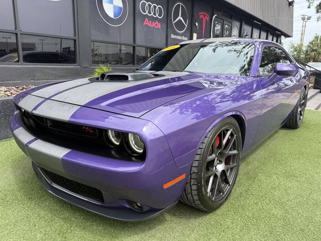 2016 DODGE Challenger