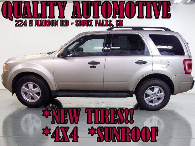 2010 FORD Escape