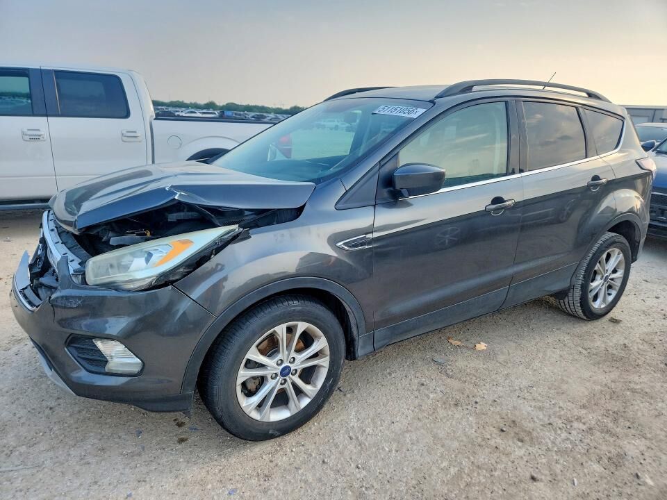 2017 FORD Escape