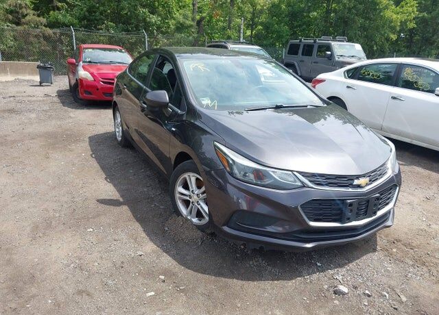 2017 CHEVROLET Cruze