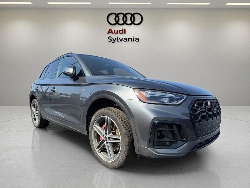 2025 AUDI Q5 e