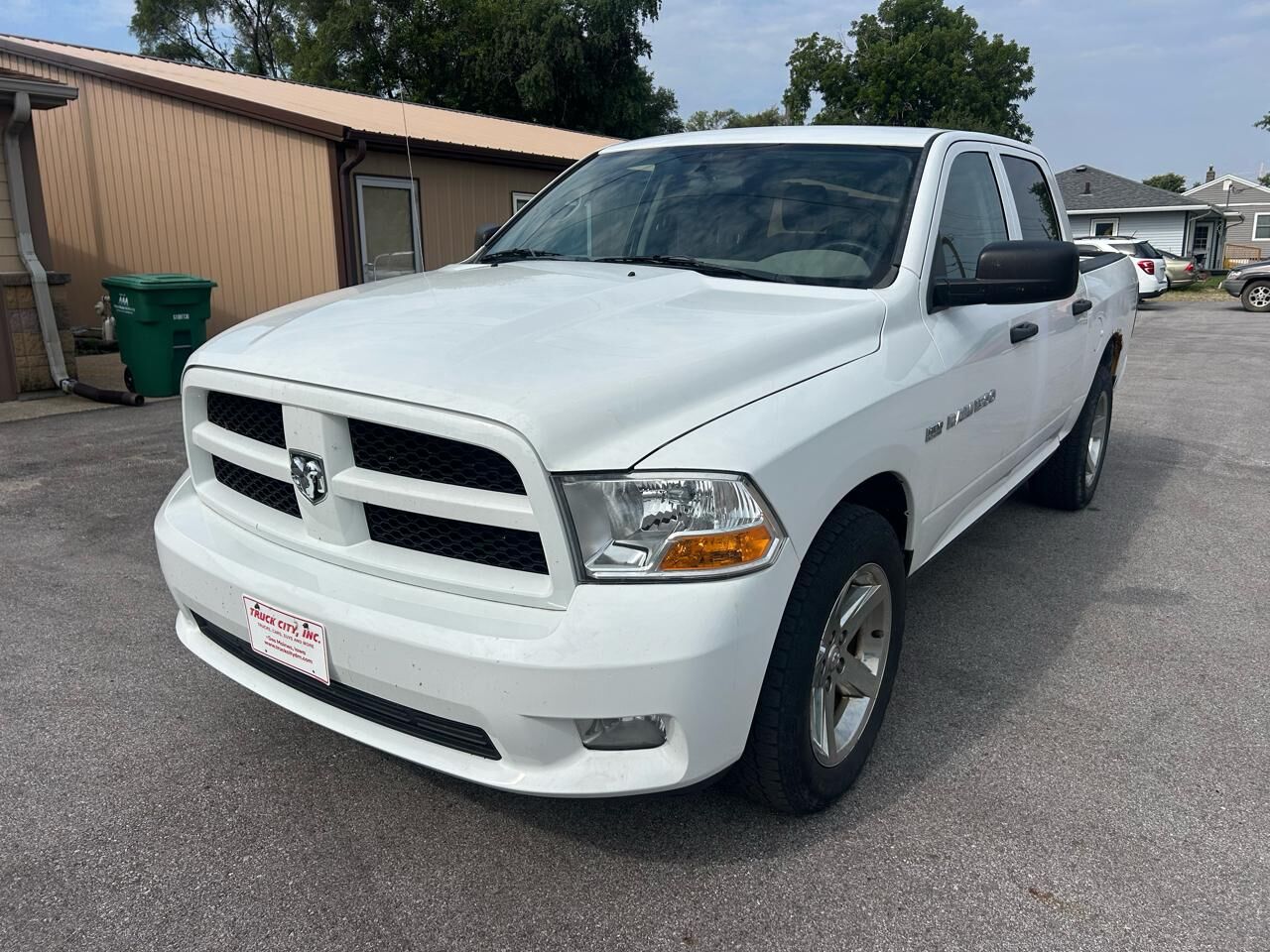 2012 DODGE Ram