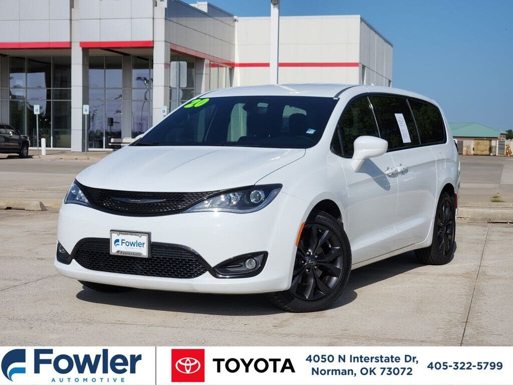 2020 CHRYSLER Pacifica