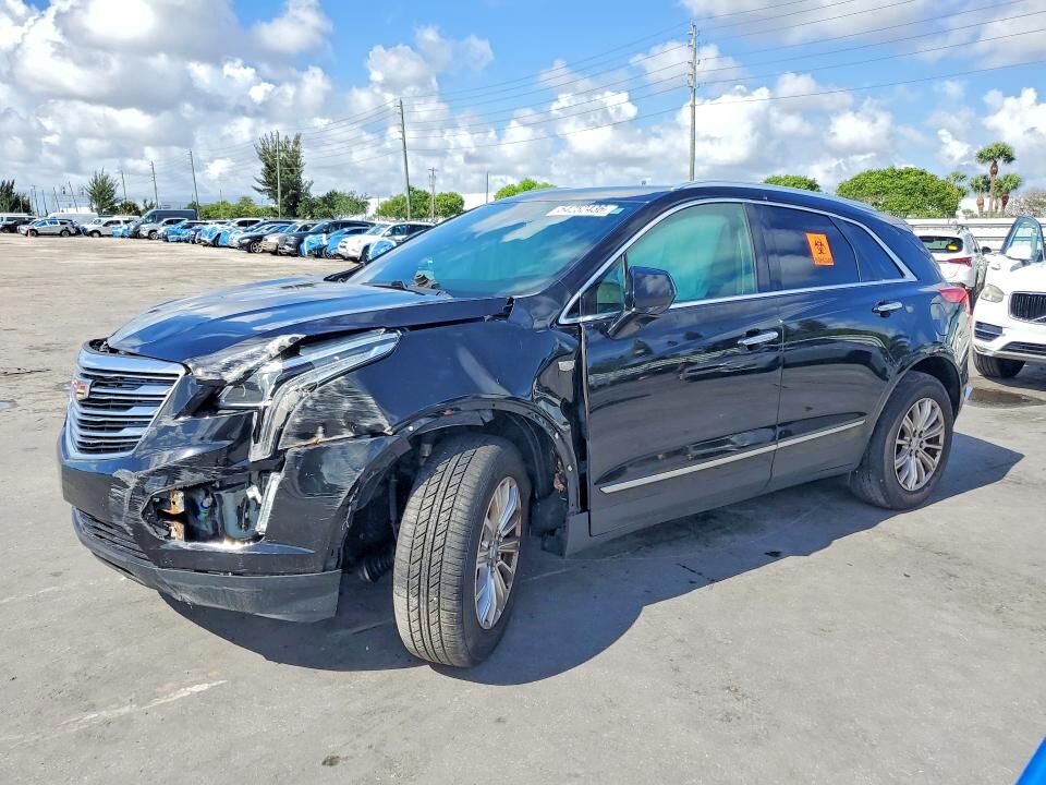 2018 CADILLAC XT5