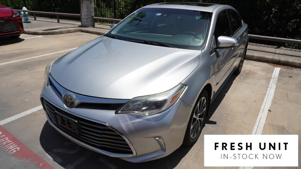 2018 TOYOTA Avalon