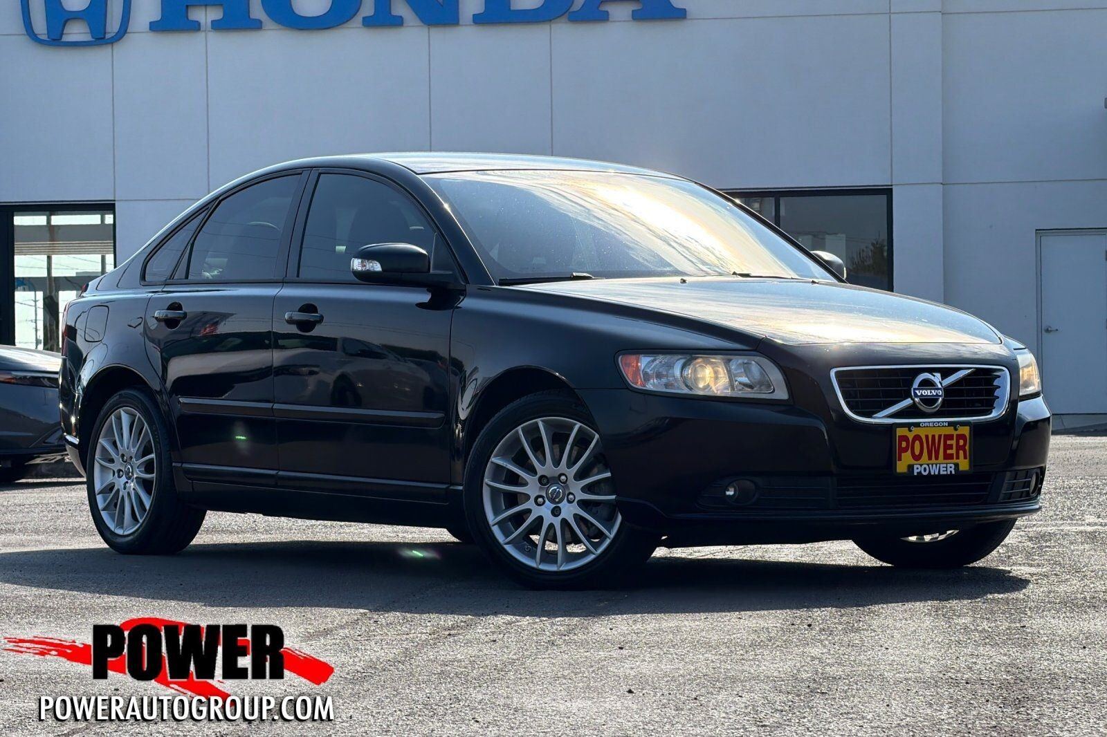 2011 VOLVO S40