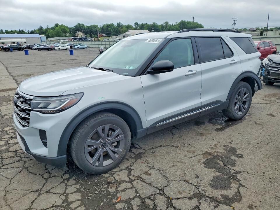 2025 FORD Explorer