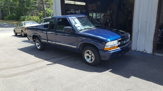 2001 CHEVROLET S-10 Pickup