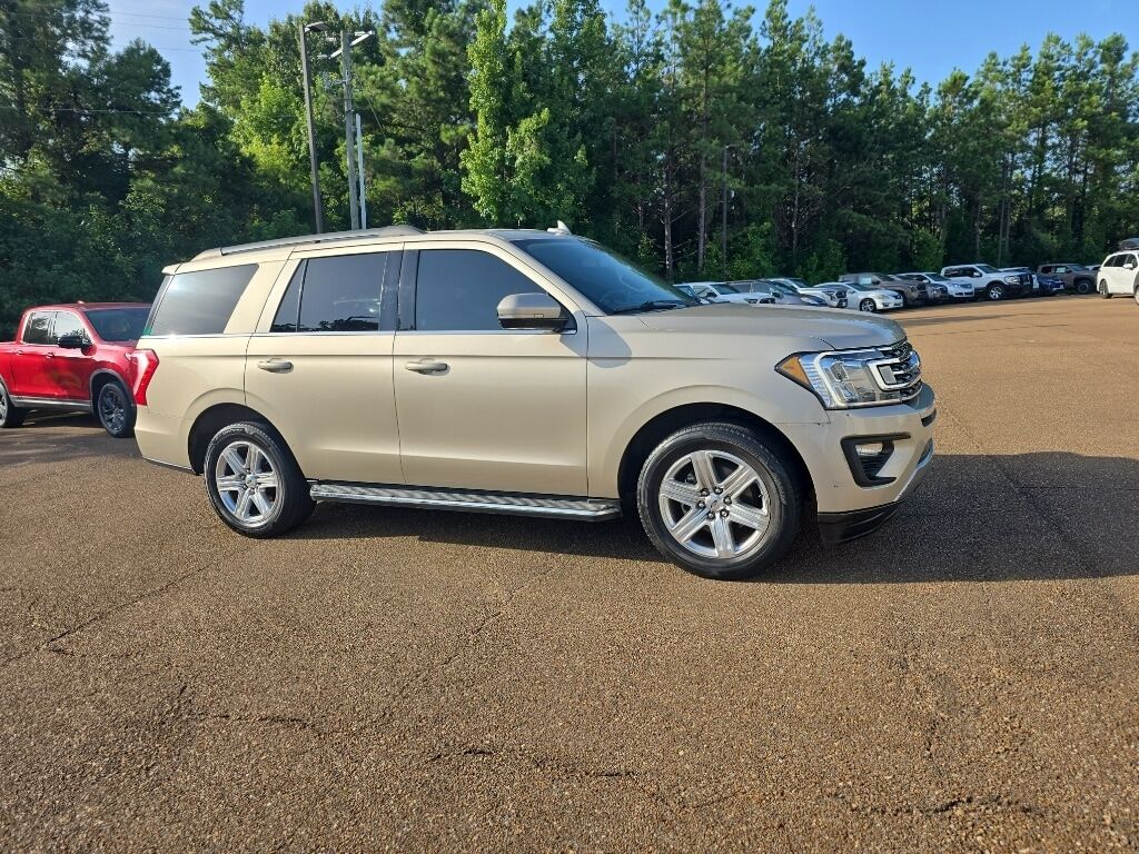 2018 FORD Expedition