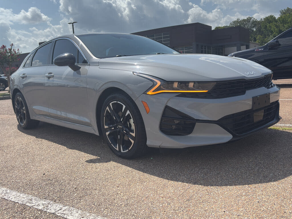 2023 KIA K5
