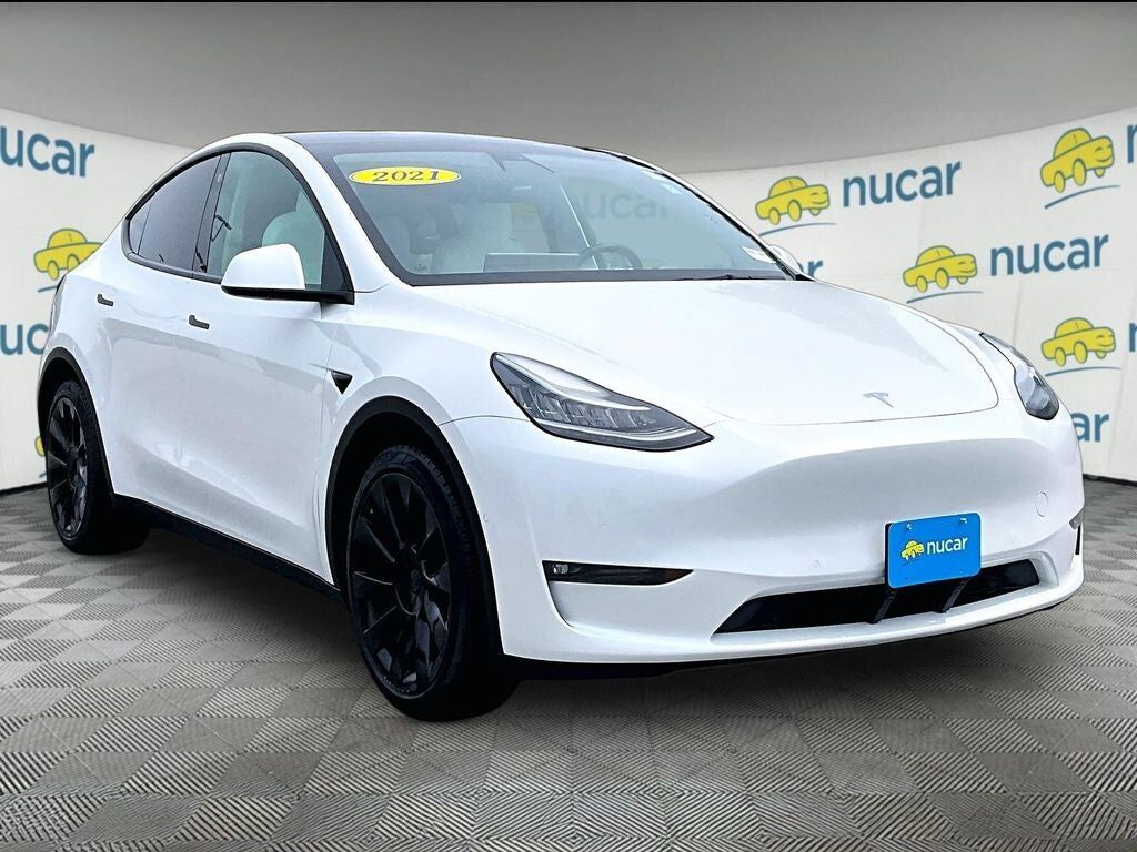 2021 TESLA Model Y