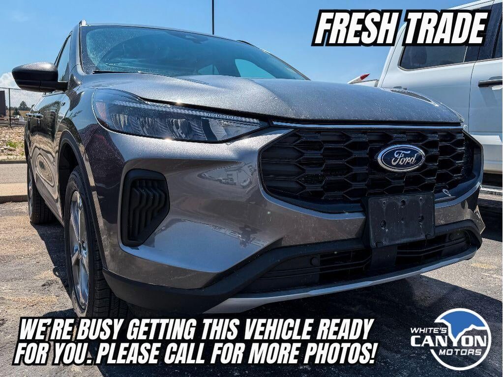 2025 FORD Escape