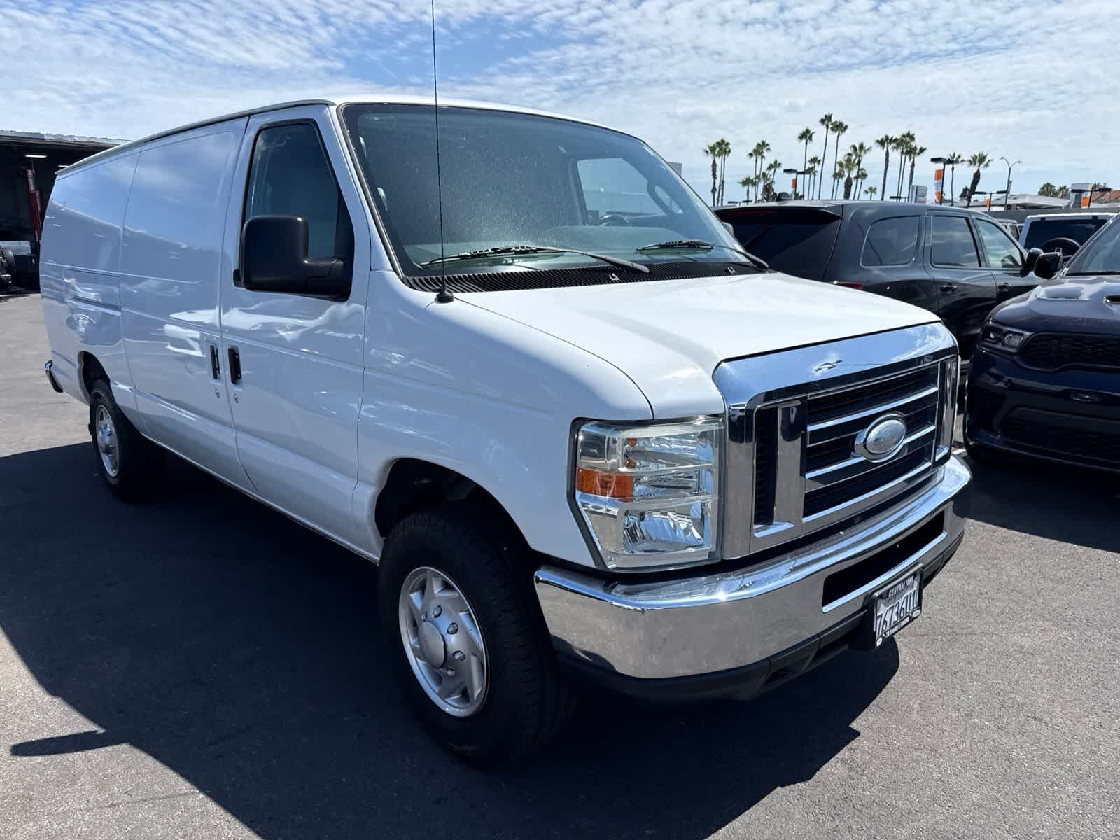 2014 FORD E-250
