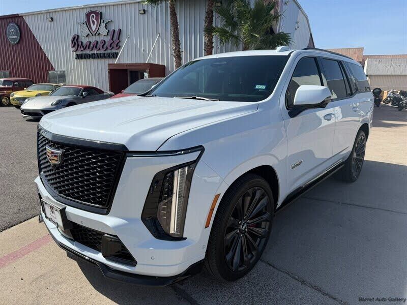2026 CADILLAC Escalade