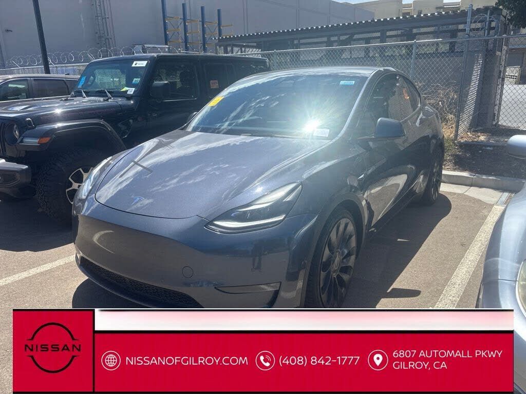 2021 TESLA Model Y