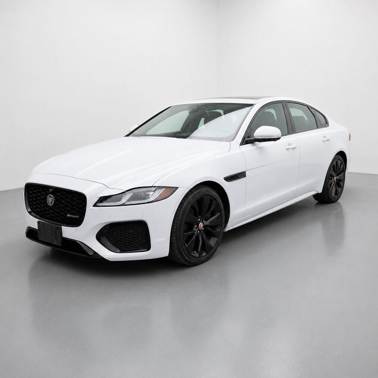 2021 JAGUAR XF