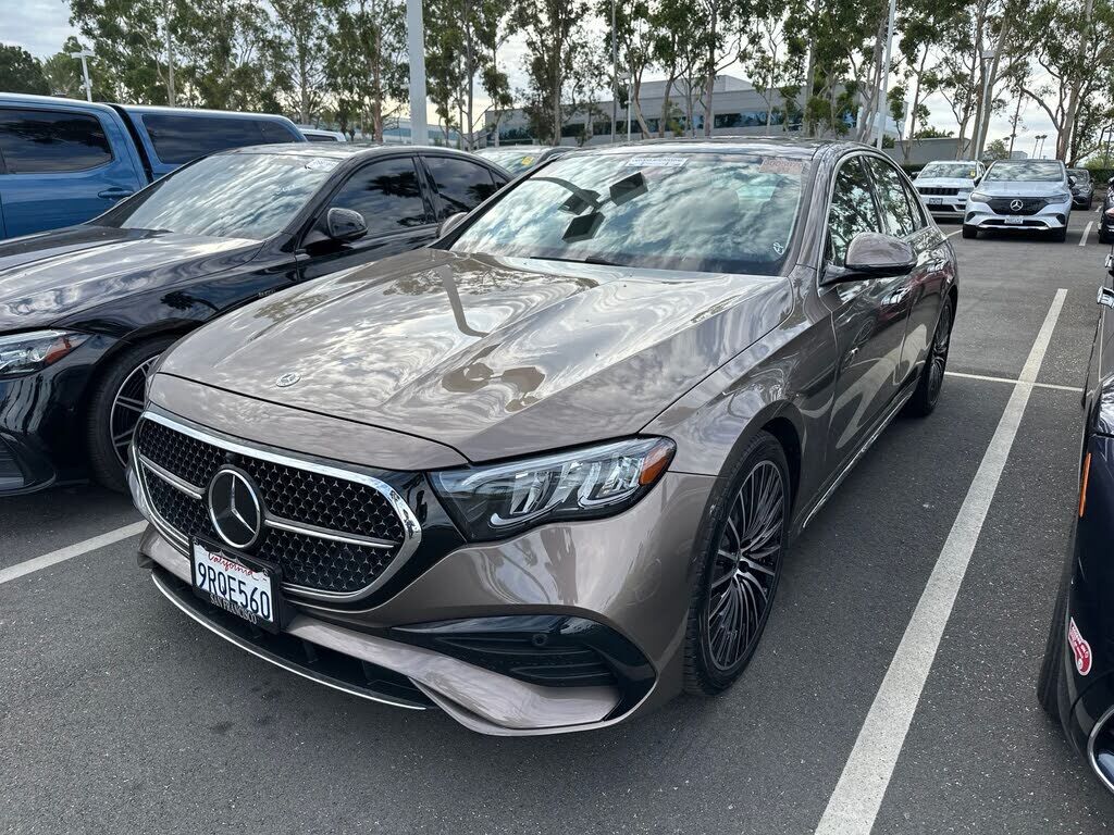 2025 MERCEDES-BENZ E-Class