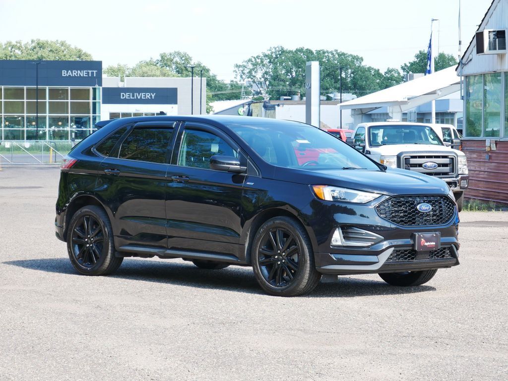 2022 FORD Edge