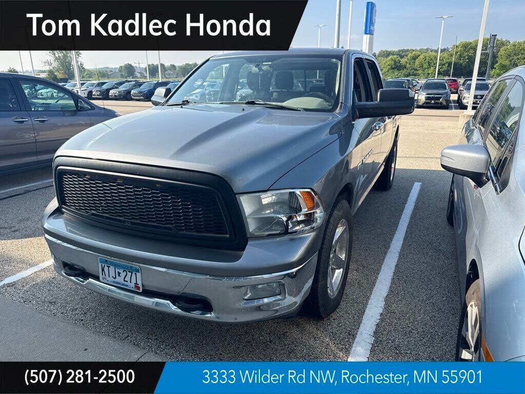 2011 DODGE Ram