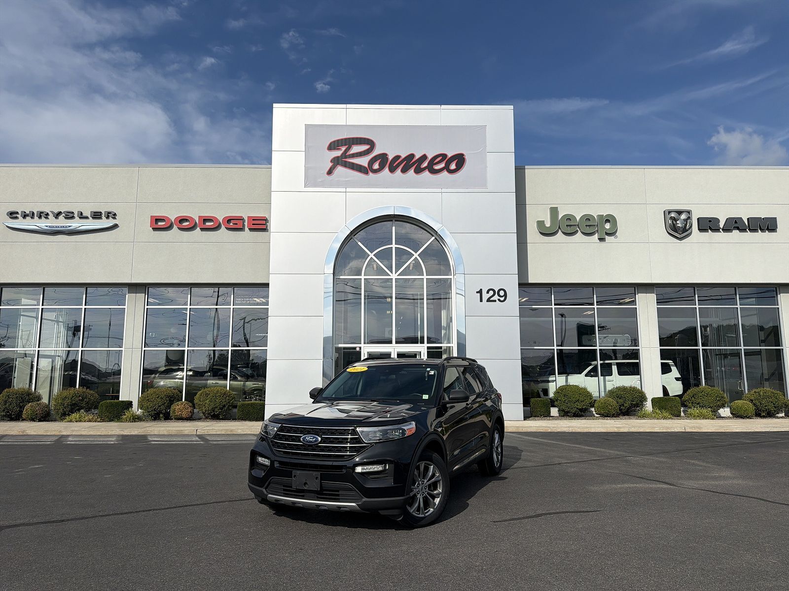 2021 FORD Explorer