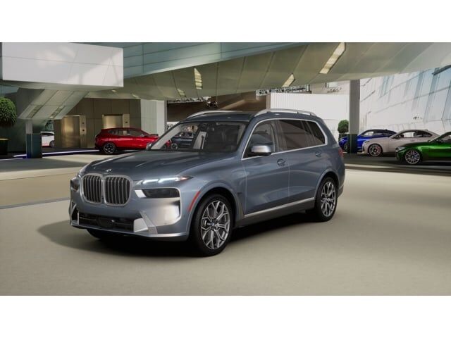 2027 BMW X7