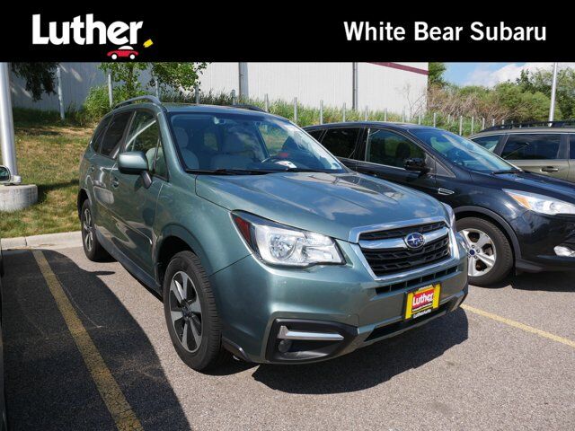 2018 SUBARU Forester