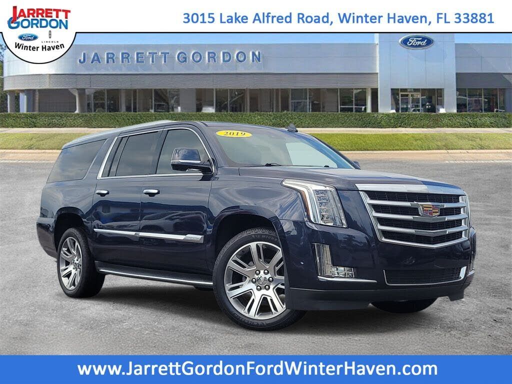 2019 CADILLAC Escalade ESV