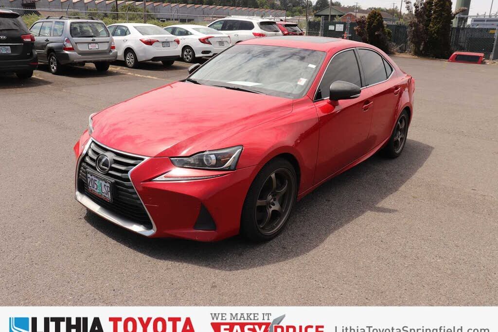 2017 LEXUS IS