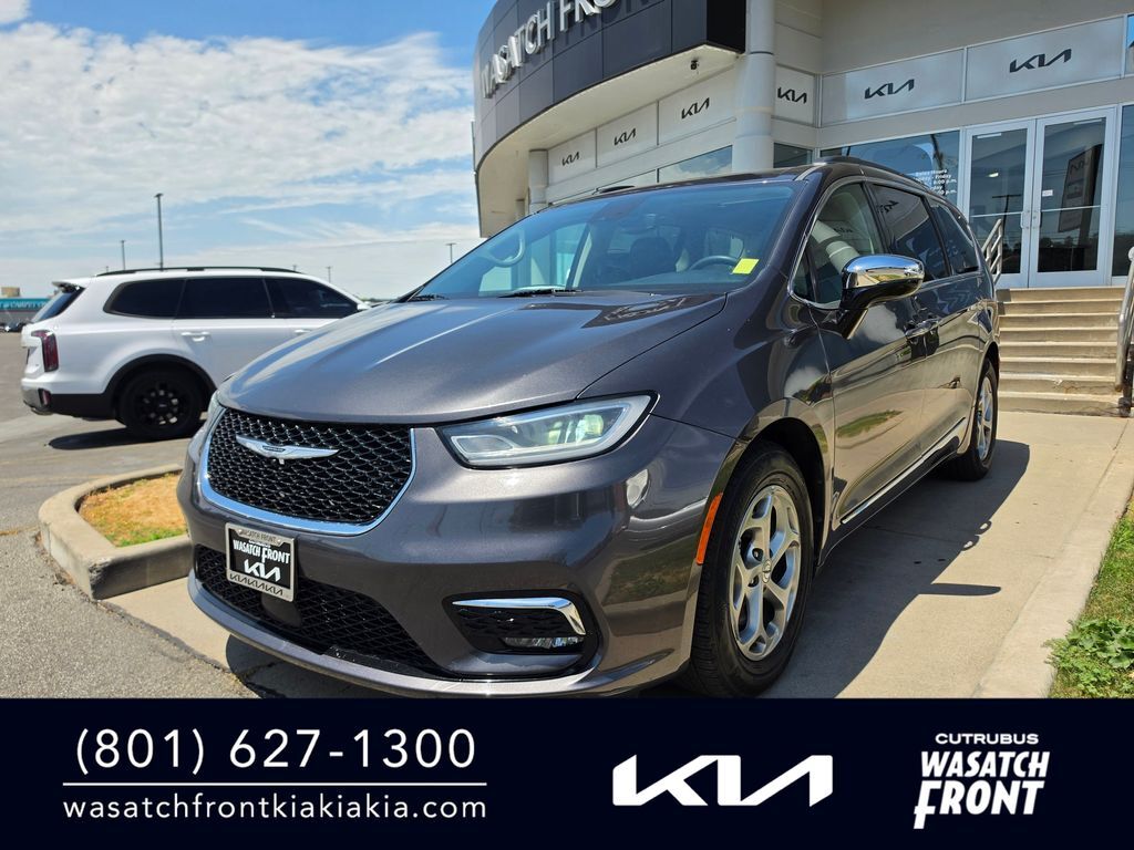 2023 CHRYSLER Pacifica