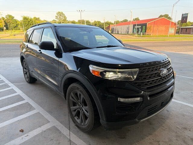 2021 FORD Explorer