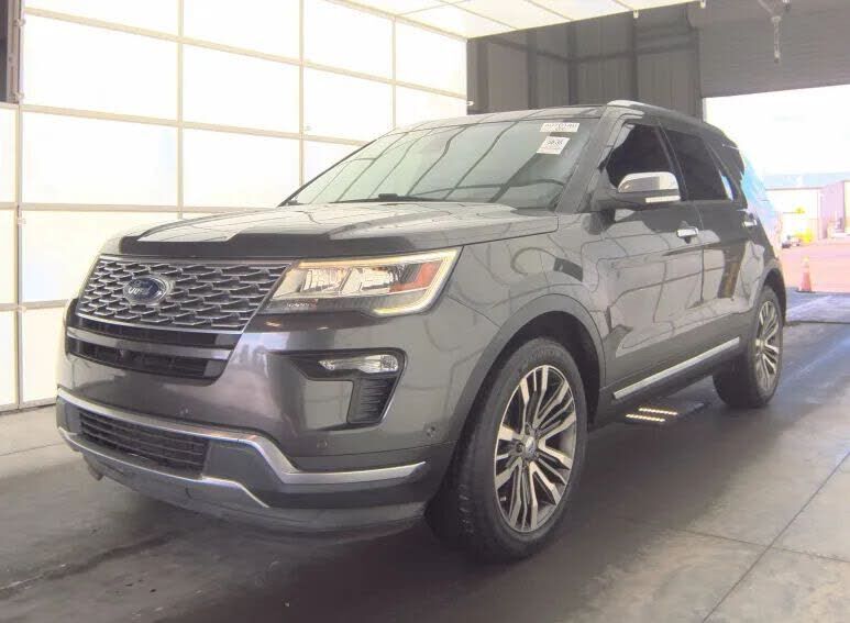 2018 FORD Explorer