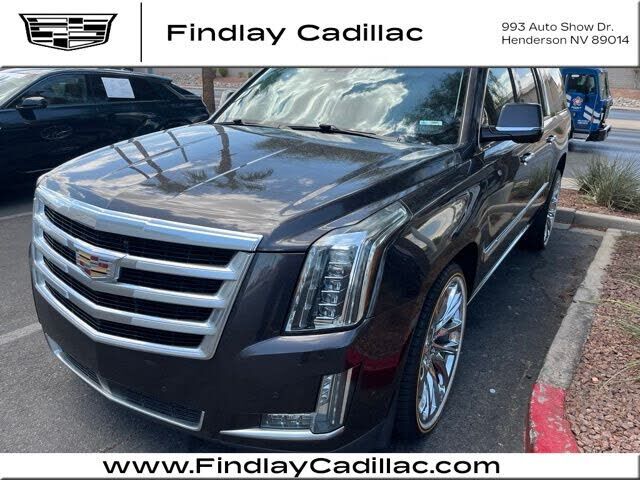 2017 CADILLAC Escalade ESV