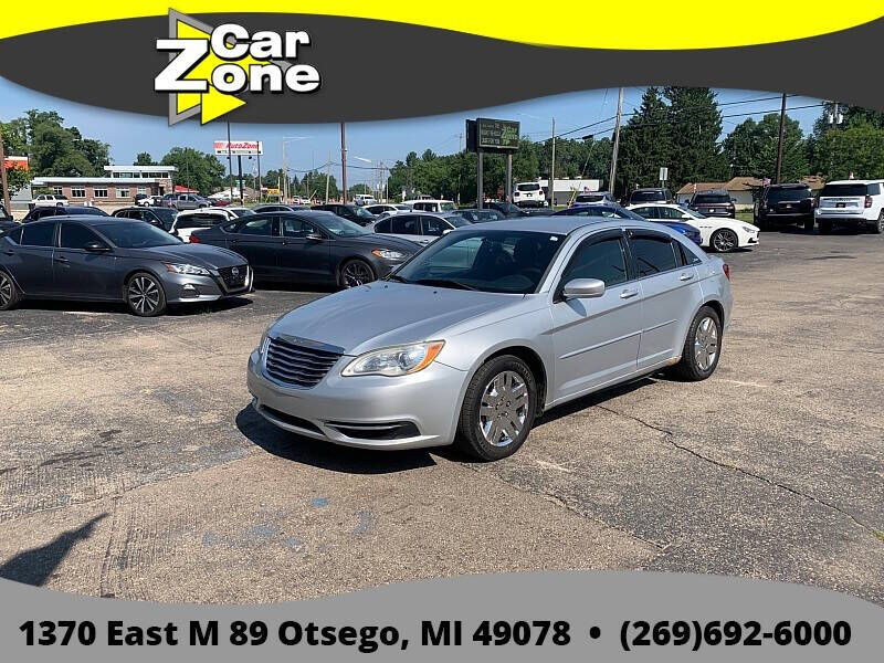 2012 CHRYSLER 200
