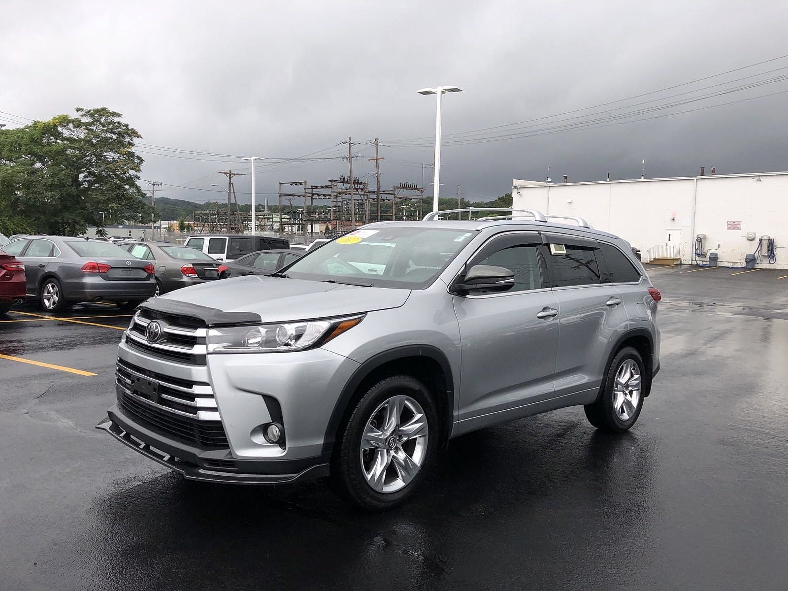 2017 TOYOTA Highlander