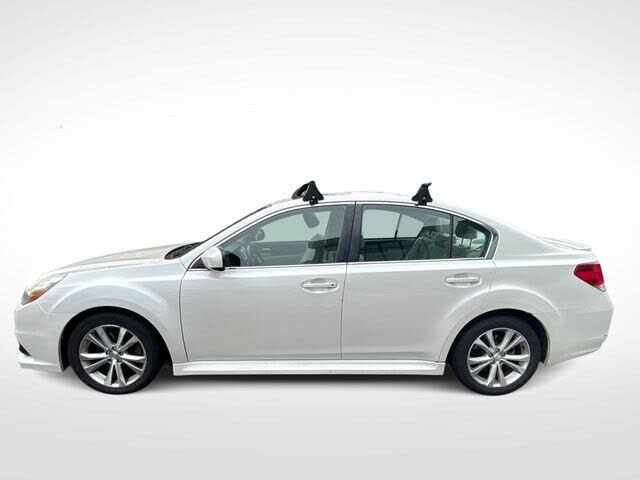 2013 SUBARU Legacy
