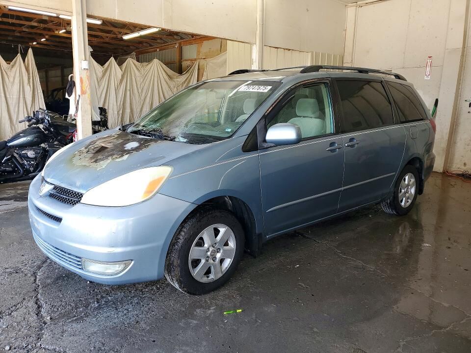 2005 TOYOTA Sienna