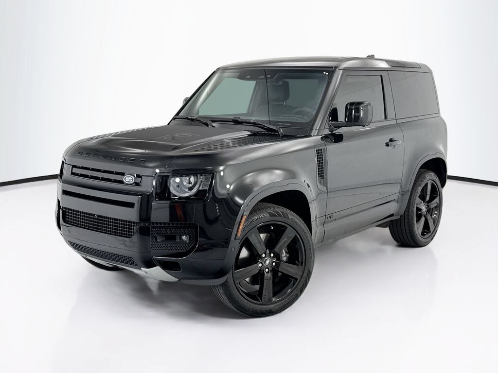 2024 LAND ROVER Defender
