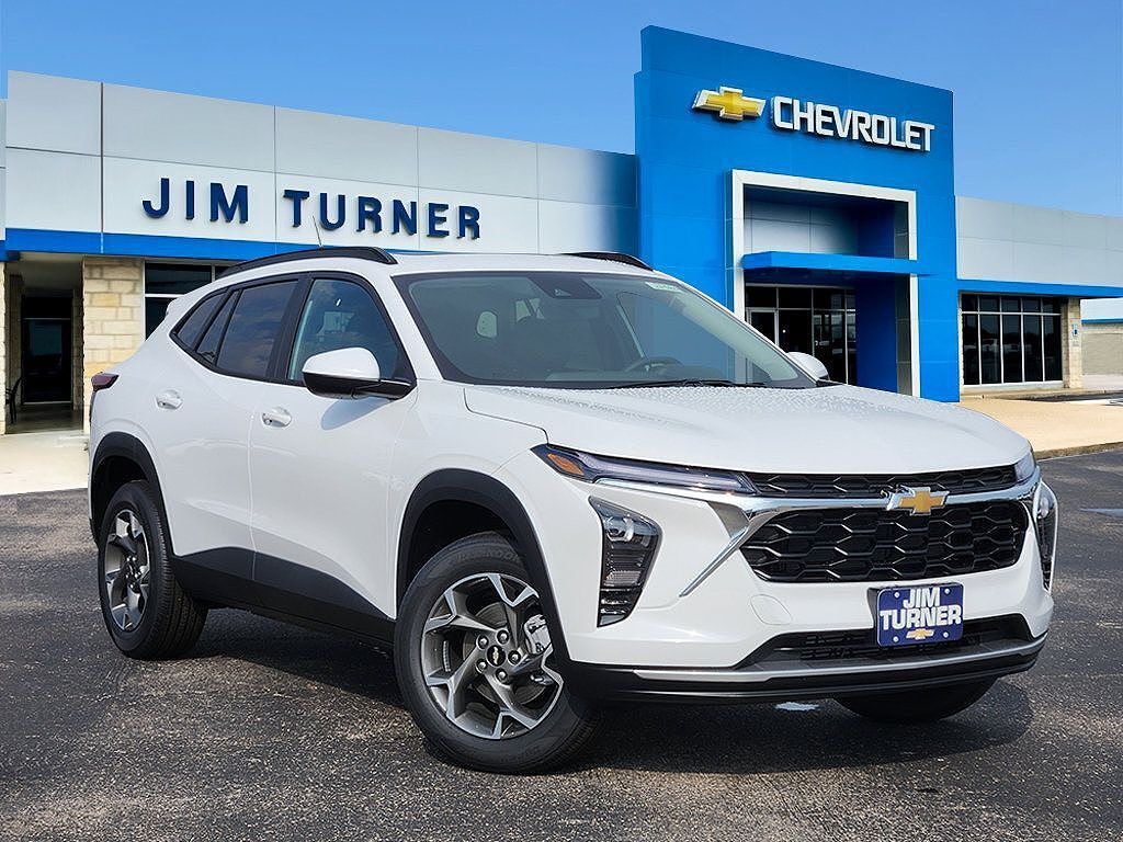 2026 CHEVROLET Trax