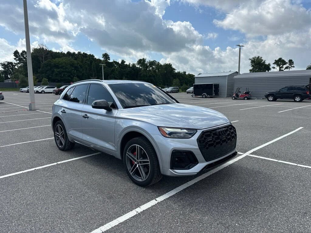 2025 AUDI Q5 e