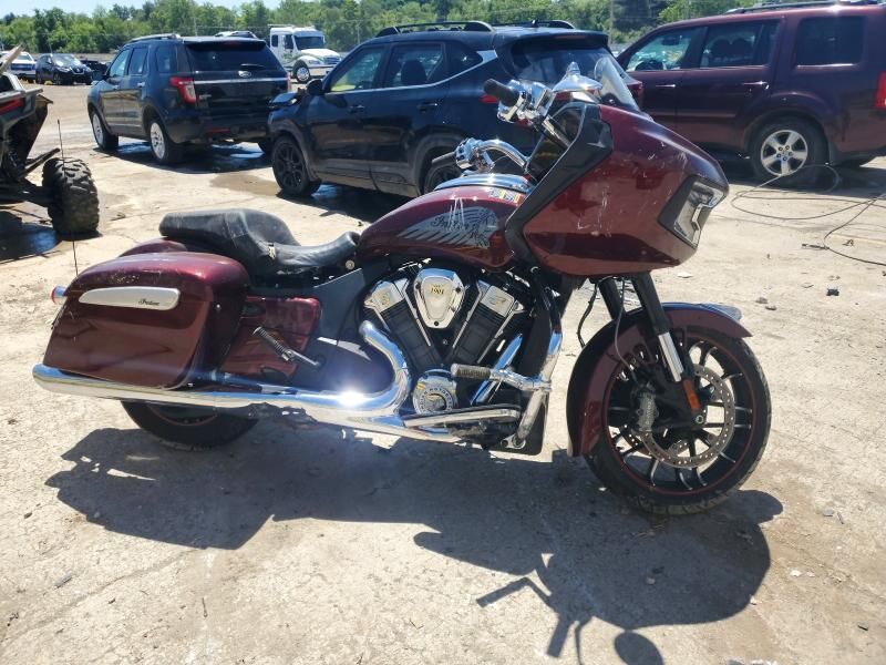 2023 INDIAN MOTORCYCLE Indian Challenger Limited