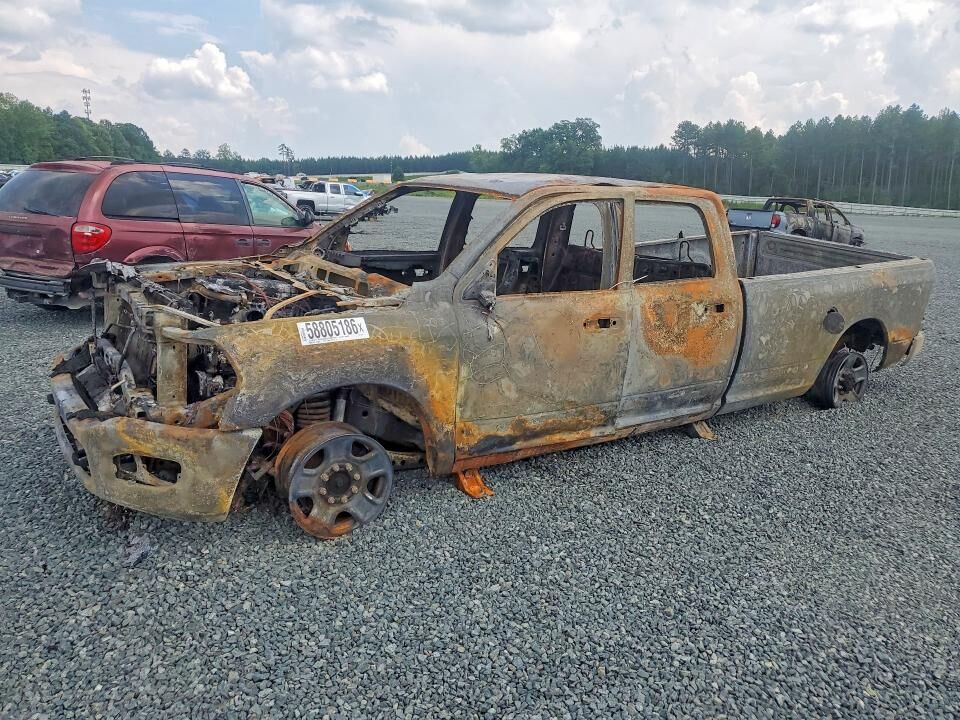 2021 RAM 3500
